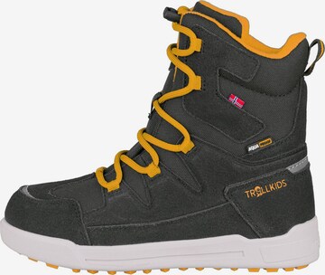 TROLLKIDS Snow Boots in Grey: front