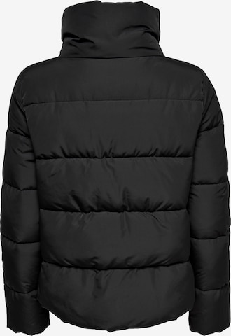 Only Petite Winterjacke 'Cool' in Schwarz