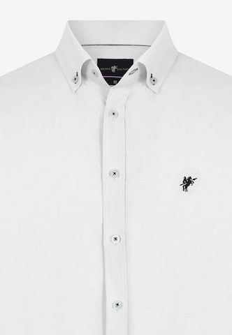 Coupe regular Chemise ' GUIDO ' DENIM CULTURE en blanc