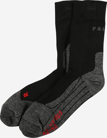 Chaussettes de sport 'RU3' FALKE en noir : devant