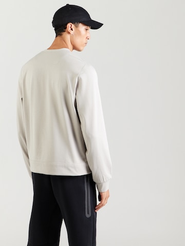 NIKESportska sweater majica 'Primary' - siva boja