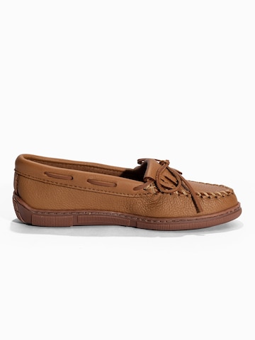 Minnetonka Mokaszin 'Moosehide Classic' - barna