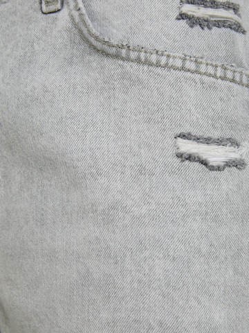 Bershka Regular Shorts in Grau