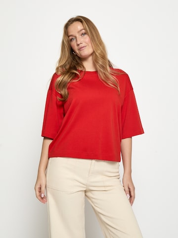 Peppercorn Shirt 'Fiola' in Red: front