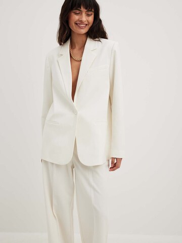 NA-KD Blazer in Weiß: Vorderseite