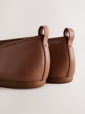 Next Ballerina 'Forever Comfort' in Braun