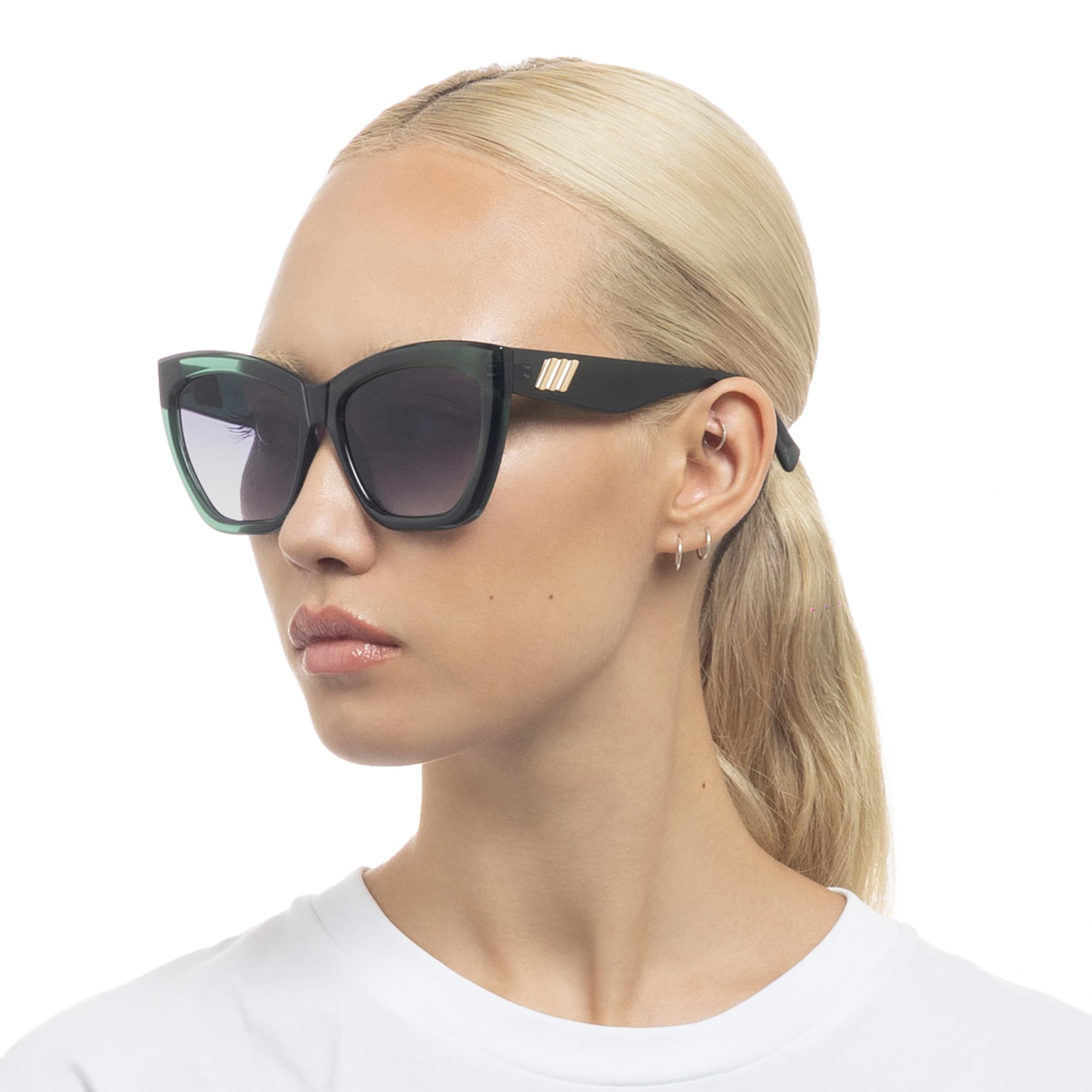 LE SPECS Sončna očala 'Vamos' | zelena barva: sprednja stran