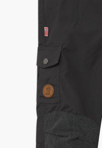 Regular Pantaloni outdoor 'Trollheimen' de la TROLLKIDS pe gri