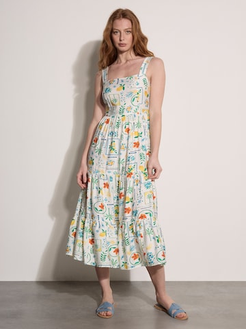 Robe ' ' Apricot en beige : devant