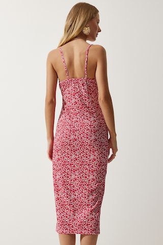 Robe d’été Happiness İstanbul en rose