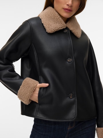 VERO MODA - Chaqueta de entretiempo 'VMBREE' en negro