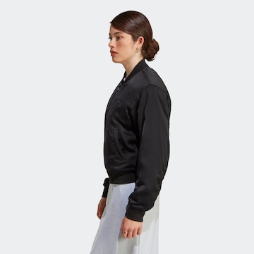 Veste mi-saison 'Premium Essentials' ADIDAS ORIGINALS en noir