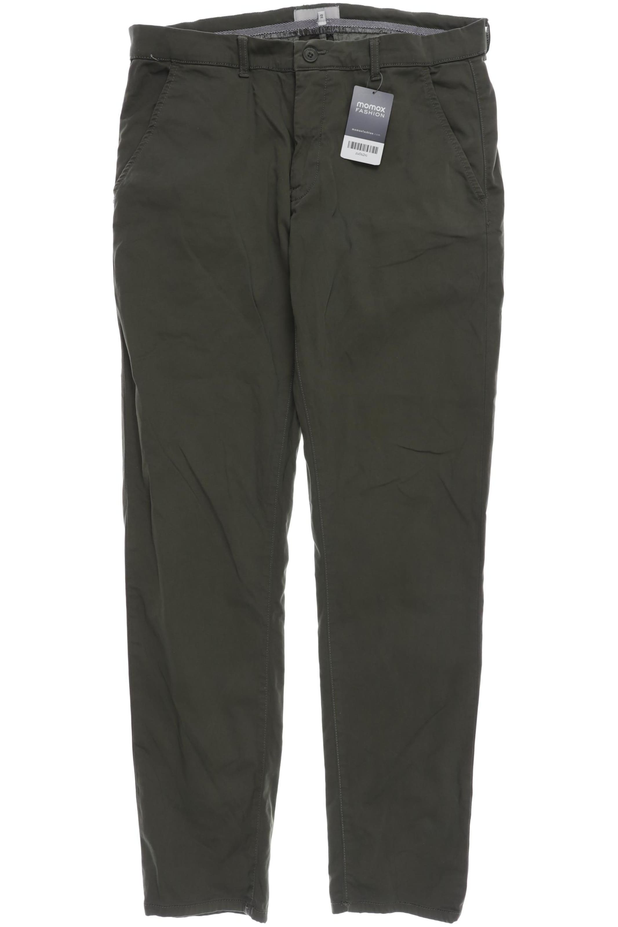 Casual Friday Pants in 32 in Green: front
