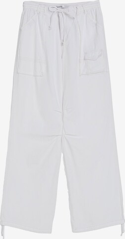 Bershka Wide leg Trousers in White: front