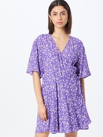 Robe d’été 'Kimberly' WEEKDAY en violet : devant