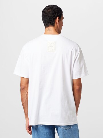 T-Shirt Tommy Jeans en blanc