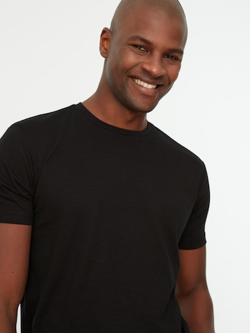 Trendyol - Camisa em preto