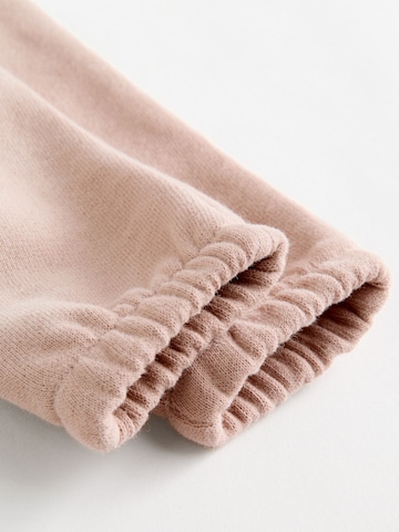 Next Set i beige