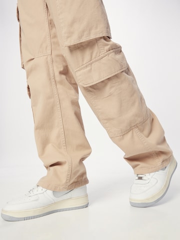 Bershka Wide leg Cargo Pants in Beige