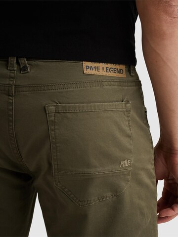 PME Legend Slimfit Housut 'Navigator shorts' värissä vihreä