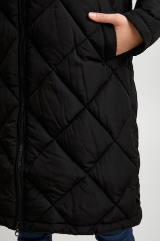 Oxmo Between-Seasons Coat 'Stanca' in Black