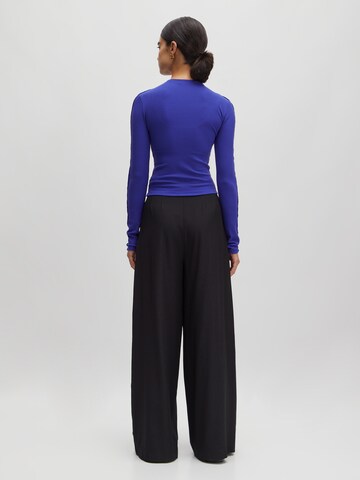 EDITED Shirt 'Laila' in Blue