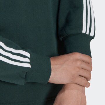 ADIDAS ORIGINALS Sweatshirt 'Adicolor 3-Stripes ' in Groen