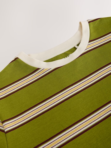 Next - Camiseta en verde