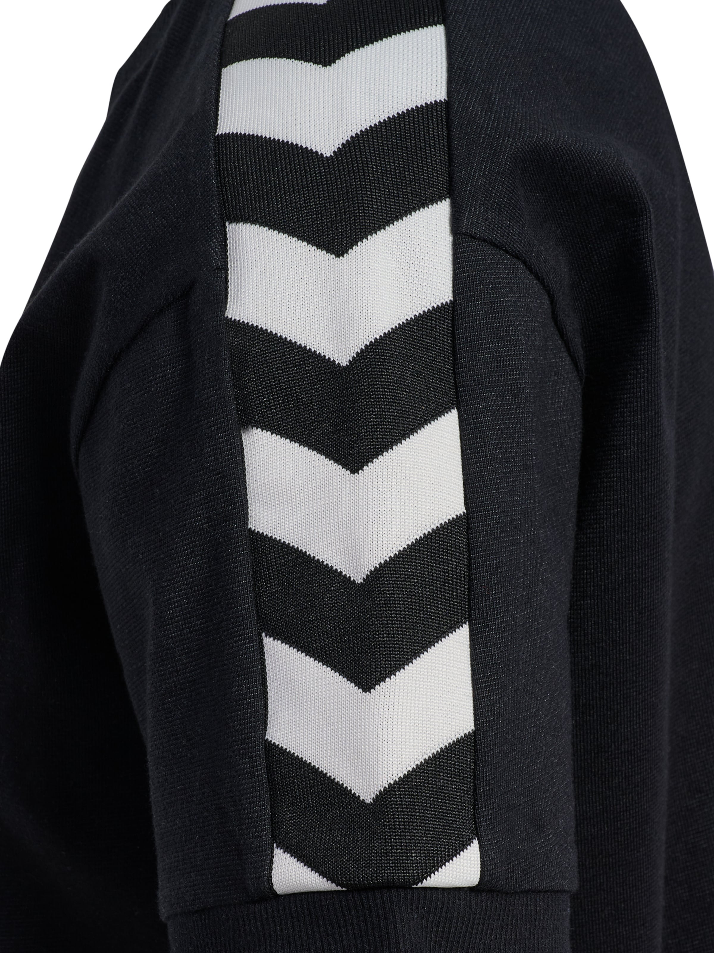 Hummel Shirt in Zwart