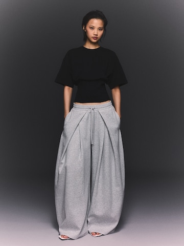 Bershka Póló 'EFECTO CORSE' - fekete