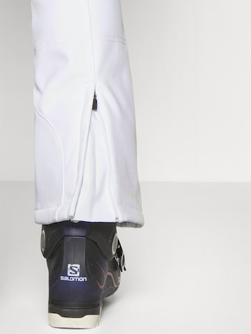 ICEPEAK Regular Workout Pants 'Entiat' in White