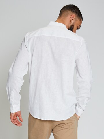 Threadbare Comfort fit Button Up Shirt 'Collins' in White