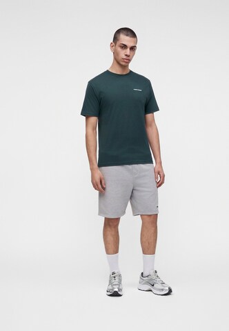 Tricou de la Pegador pe verde
