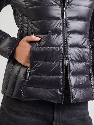 ARMANI EXCHANGE Зимняя куртка в Черный