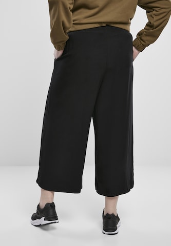 Urban Classics Wide Leg Housut 'Culotte' värissä musta