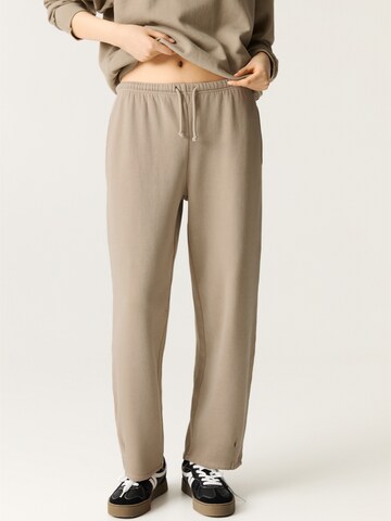 Pull&Bear Loosefit Broek in Bruin: voorkant