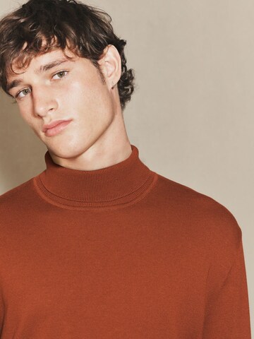 Next Pulóver - piros