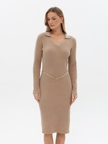 Passioni Knitted dress in Beige: front