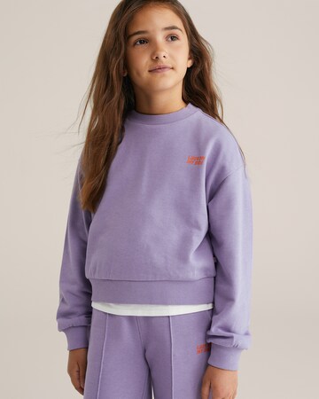 WE Fashion Sweatshirt in Lila: voorkant