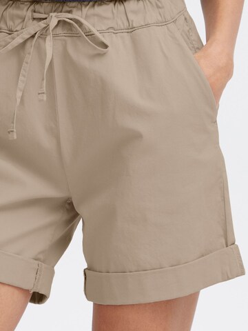 Oxmo - Loosefit Calças chino ' Chanel ' em bege