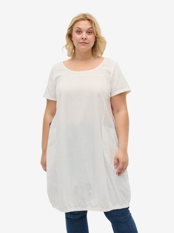 Zizzi Φόρεμα σε λευκό: μπροστά