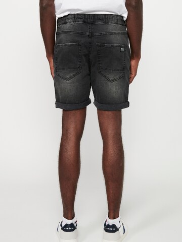 KOROSHI Regular Shorts in Schwarz