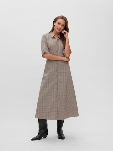 VERO MODA - Vestido camisero 'VMSynne' en beige