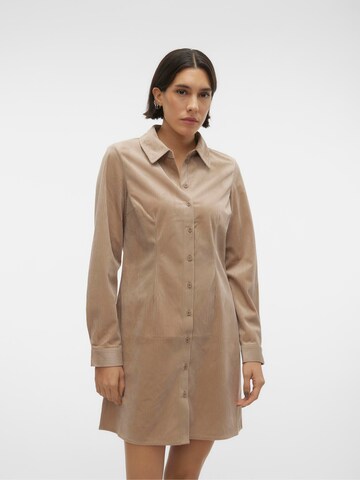 Robe-chemise 'TRIM' VERO MODA en beige