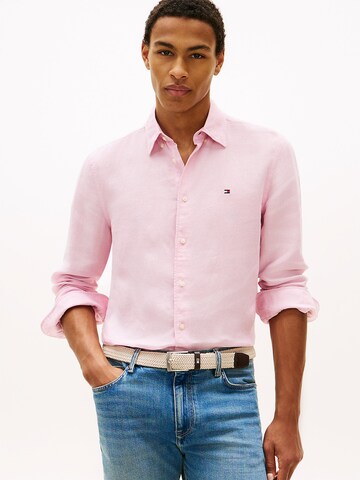 TOMMY HILFIGER Regular fit Button Up Shirt in Pink: front