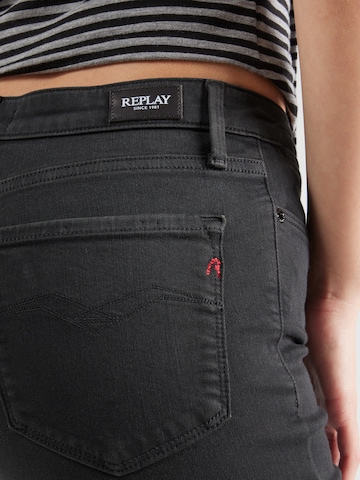 Coupe slim Jean 'ZOLIE' REPLAY en noir