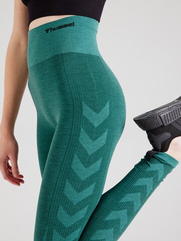 Hummel Skinny Sporthose in Blau