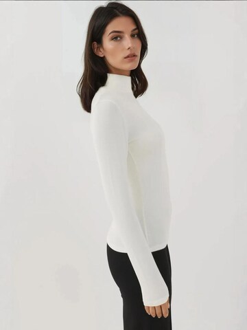 Hiccup Shirt in White