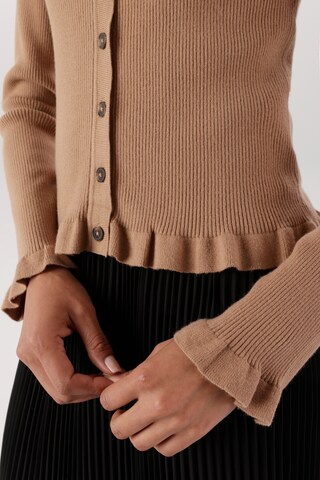 Aniston SELECTED Strickjacke in Braun