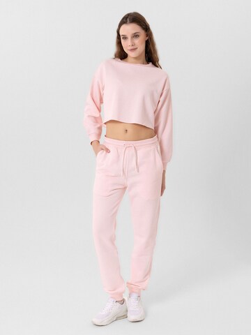 Jacey Quinn - Tapered Pantalón 'CHARLOTTE' en rosa